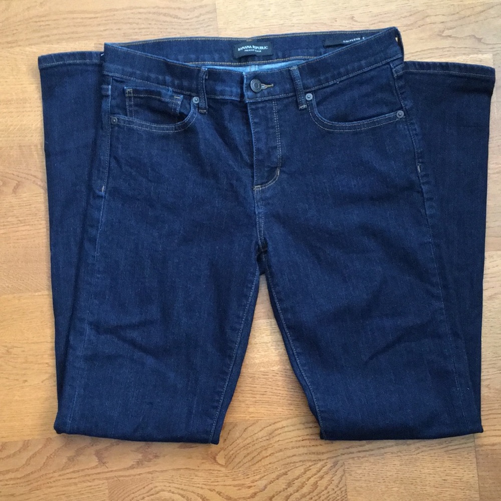 Banana Republic Girlfriend Jeans- Size 28